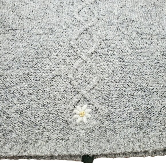 VTG Knit Sweater Vest Embroidered Flowers Gray Country Blue Wool Blend Womens M - Picture 5 of 11